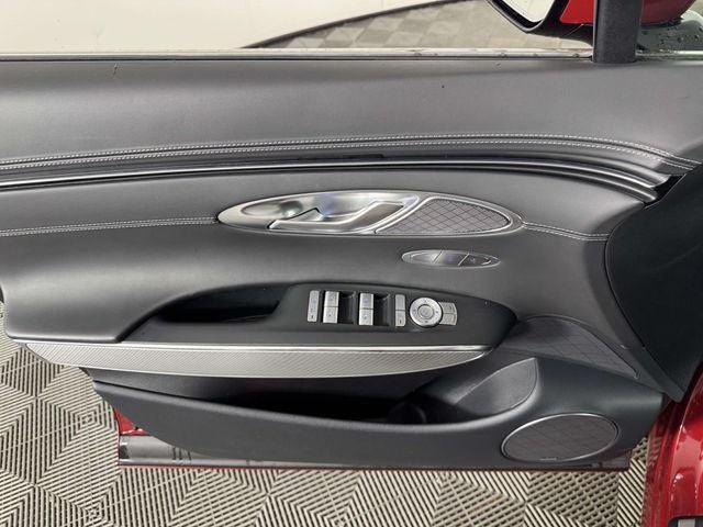 2024 GENESIS GV70 Standard - Photo 17