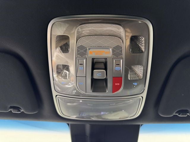 2024 GENESIS GV70 Standard - Photo 26