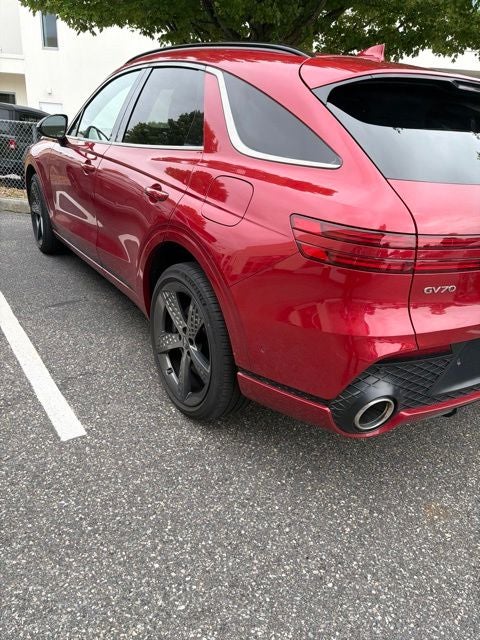 2024 Genesis GV70 2.5T