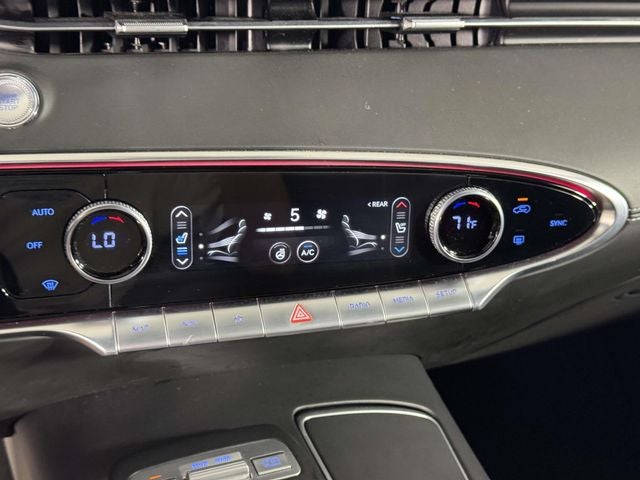 2024 GENESIS GV70 Standard - Photo 30