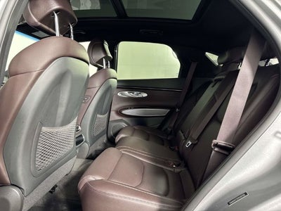 2024 Genesis GV70 2.5T