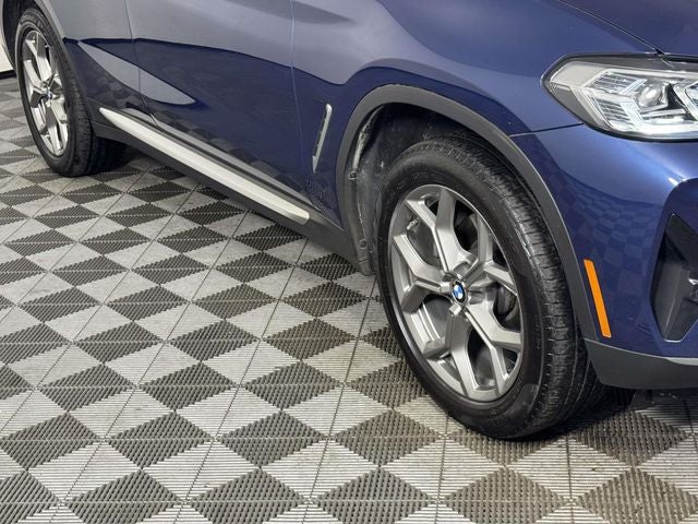 2024 BMW X4 xDrive30i