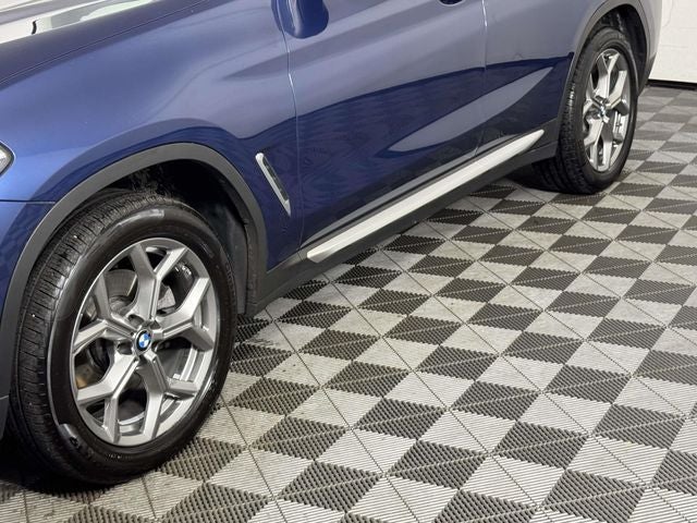2024 BMW X4 xDrive30i
