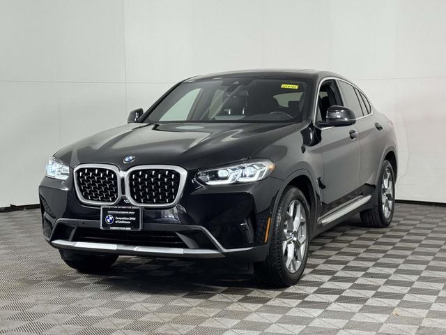 2024 BMW X4 xDrive30i