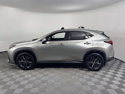 2022 Lexus NX 450h+ Luxury