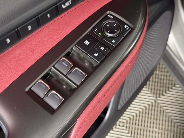 2022 Lexus NX 450h+ Luxury
