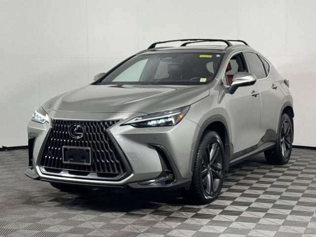 2022 Lexus NX 450h+ Luxury