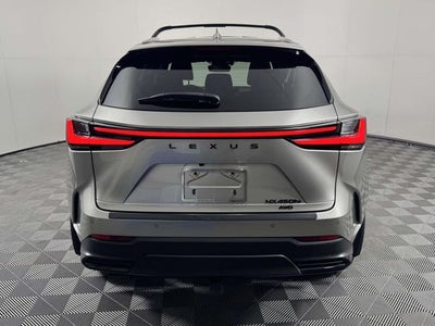 2022 Lexus NX 450h+ Luxury