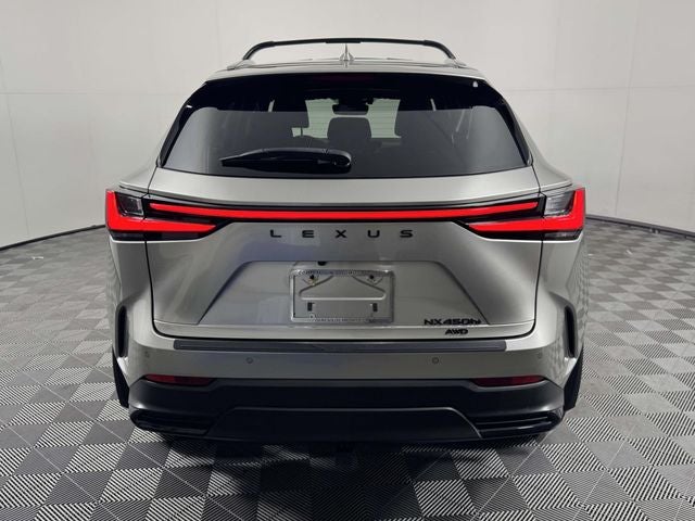 2022 Lexus NX 450h+ Luxury