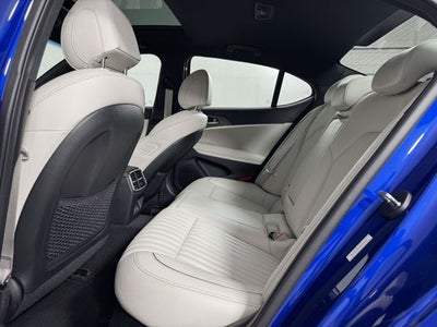 2025 Genesis G70 3.3T Sport Advanced