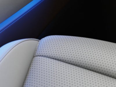 2027 Genesis Electrified GV70 19"