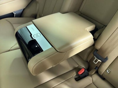 2026 Land Rover Range Rover Sport SE