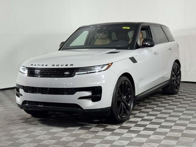 2026 Land Rover Range Rover Sport SE