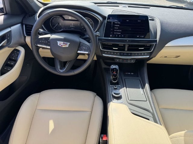 2023 Cadillac CT5 Luxury