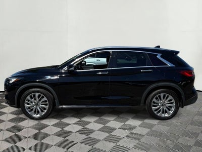 2023 INFINITI QX50 LUXE