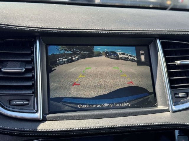 2023 INFINITI QX50 LUXE