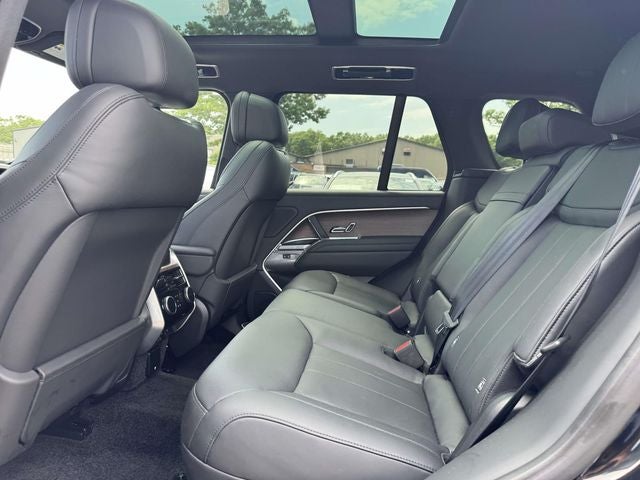 2024 Land Rover Range Rover SE