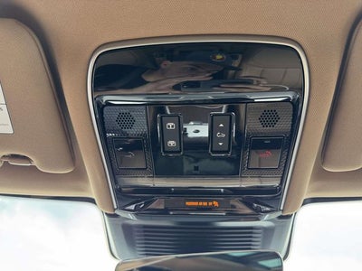 2025 Land Rover Range Rover SE LWB
