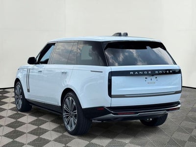 2025 Land Rover Range Rover SE LWB