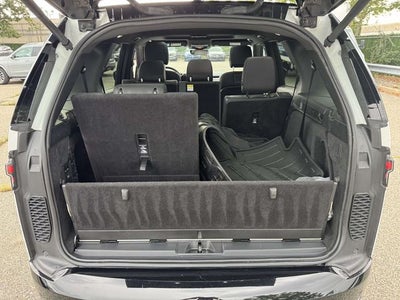 2023 Land Rover Discovery S R-Dynamic
