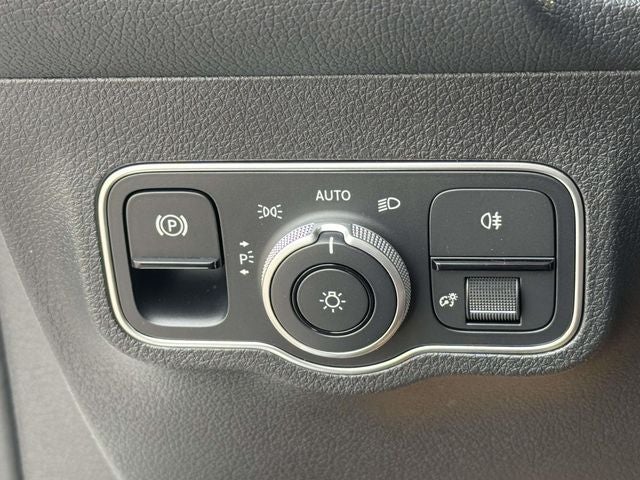 2026 Mercedes-Benz GLB GLB 250 4MATIC®