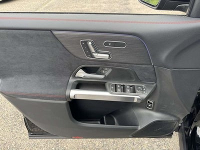 2026 Mercedes-Benz GLB GLB 250 4MATIC®