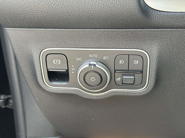 2026 Mercedes-Benz GLB GLB 250 4MATIC®