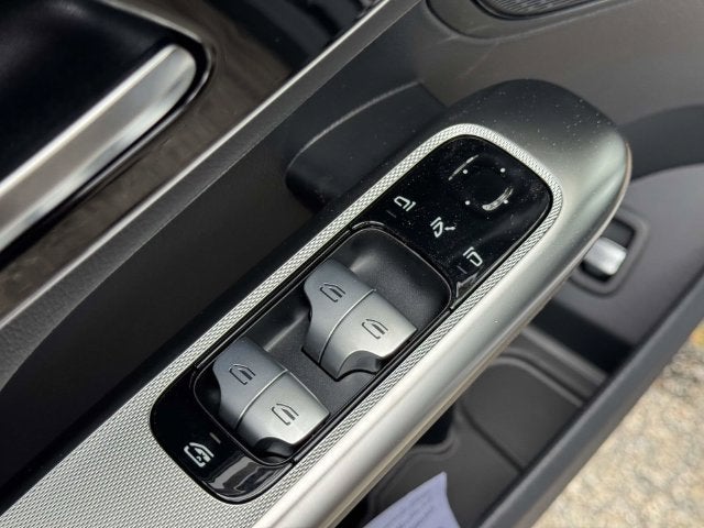 2027 Mercedes-Benz GLC GLC 300 4MATIC®