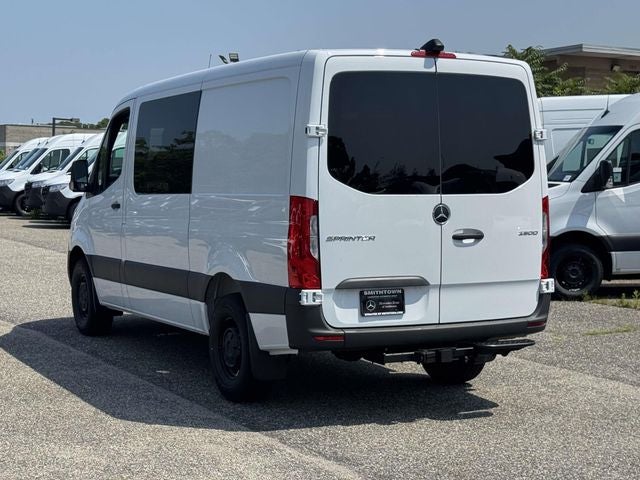 2026 Mercedes-Benz Sprinter 2500 Crew 144 WB