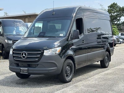 2026 Mercedes-Benz Sprinter 2500 Crew 144 WB