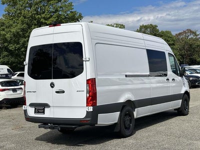 2026 Mercedes-Benz Sprinter 2500 Crew 170 WB High Roof