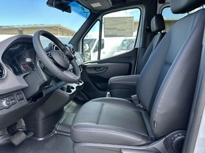 2026 Mercedes-Benz Sprinter 2500 Crew 170 WB High Roof
