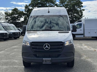 2026 Mercedes-Benz Sprinter 2500 Crew 170 WB High Roof