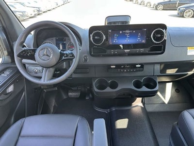 2026 Mercedes-Benz Sprinter 2500 Crew 144 WB 4MATIC®