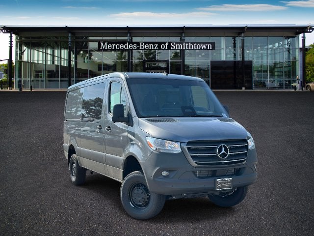 2026 Mercedes-Benz Sprinter 2500 Crew 144 WB 4MATIC®