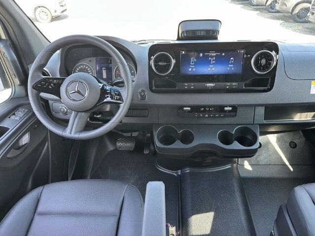 2026 Mercedes-Benz Sprinter 2500 Crew 144 WB 4MATIC®