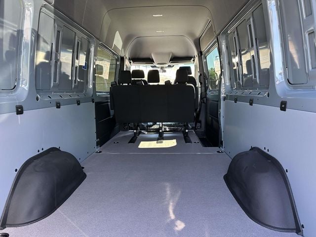 2026 Mercedes-Benz Sprinter 2500 Crew 170 WB High Roof