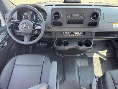 2026 Mercedes-Benz Sprinter 2500 Cargo 144 WB