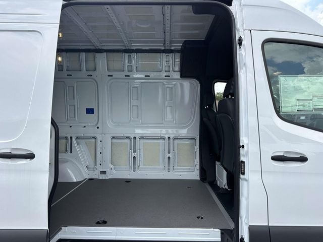 2025 Mercedes-Benz Sprinter 2500 Cargo 144 WB