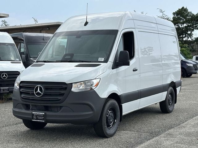 2025 Mercedes-Benz Sprinter 2500 Cargo 144 WB