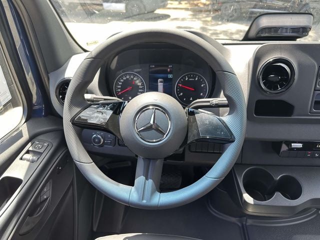 2026 Mercedes-Benz Sprinter 2500 Cargo 144 WB