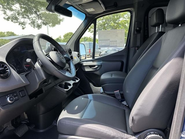 2026 Mercedes-Benz Sprinter 2500 Cargo 144 WB