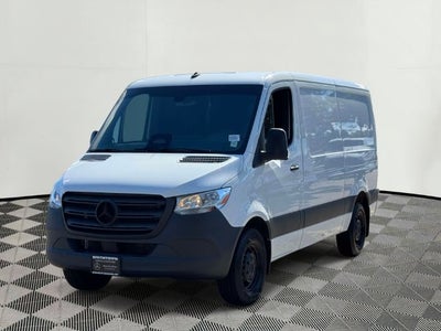 2025 Mercedes-Benz Sprinter 2500 Cargo 144 WB