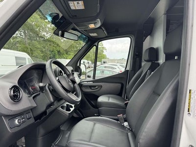 2025 Mercedes-Benz Sprinter 2500 Cargo 144 WB