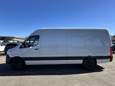 2027 Mercedes-Benz Sprinter 2500 Cargo 170 WB High Roof
