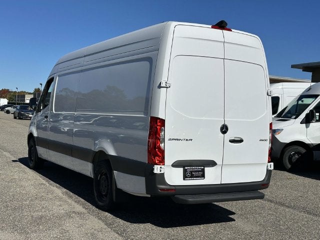 2027 Mercedes-Benz Sprinter 2500 Cargo 170 WB High Roof