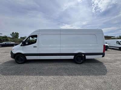 2026 Mercedes-Benz Sprinter 2500 Cargo 170 WB Extended
