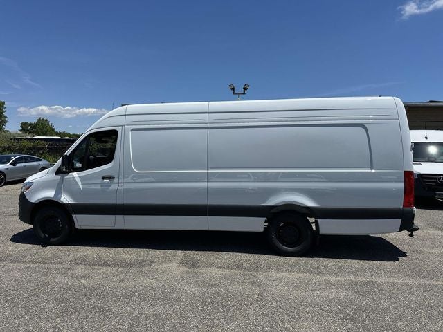 2026 Mercedes-Benz Sprinter 2500 Cargo 170 WB Extended