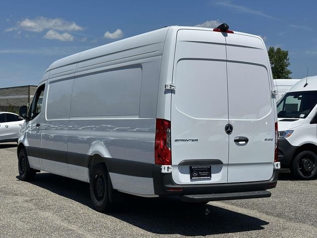 2026 Mercedes-Benz Sprinter 2500 Cargo 170 WB Extended