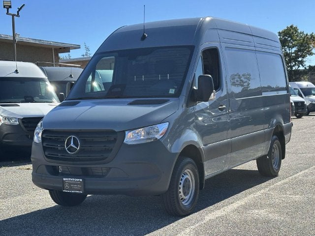 2027 Mercedes-Benz Sprinter 3500XD Cargo 144 WB
